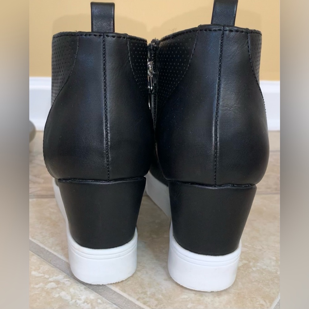 Worn 1X MIA Arianna black wedge ankle boots women’s booties size 10 - Picture 15 of 17